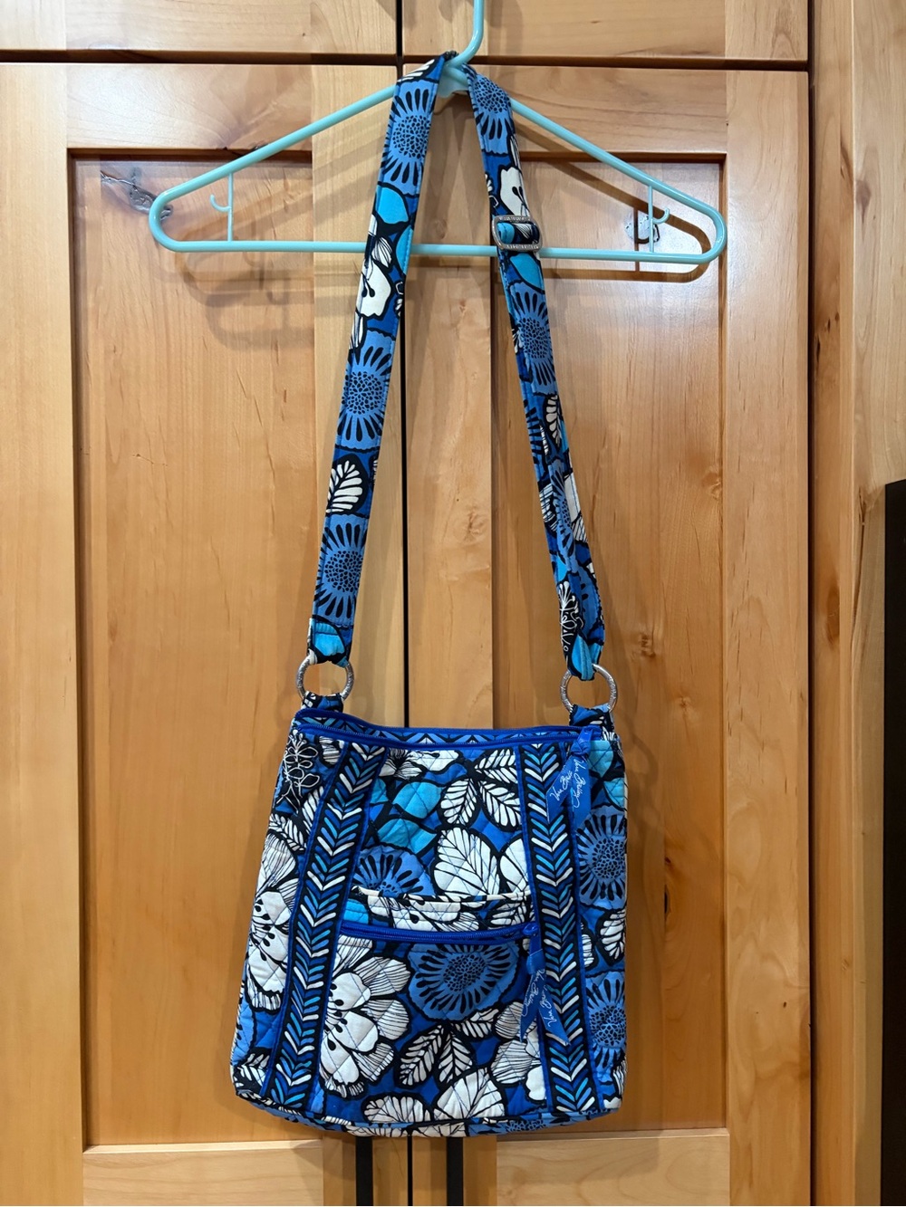 Vera Bradley Blue Bayou Floral Hipster Crossbody Bag purse shoulder bag